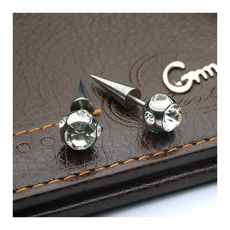Titanium diamond earrings puncture
