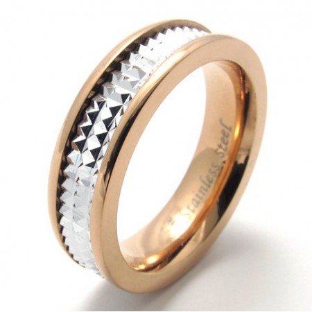 Latest Technology Beautiful in Colors Excellent Quality Titanium Ring