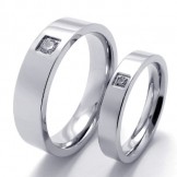Elegant Shape Color Brilliancy Well-known for Its Fine Quality Titanium Ring