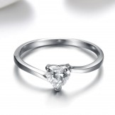 Excellent Quality Female Sweetheart Titanium Ring With Rhinestone
