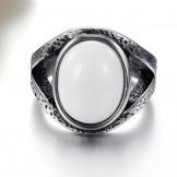 Durable in Use Exaggerate Emerald Titanium Ring 