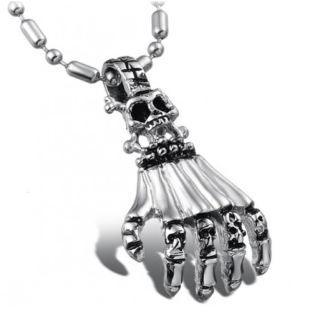 Selling Well all over the World Clows Titanium Necklace
