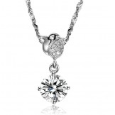 The Queen of Quality Female Rose Shape Platinum Plating Titanium Necklace With Rhinestone