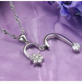 Quality and Quantity Assured Female Platinum Plating Titanium Necklace With Rhinestone
