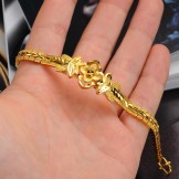 High Quality Female Exquisite Decorative Pattern 18K Gold-Plated Bracelet