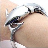 Modern Design Color Brilliancy Superior Quality Titanium Bracelet