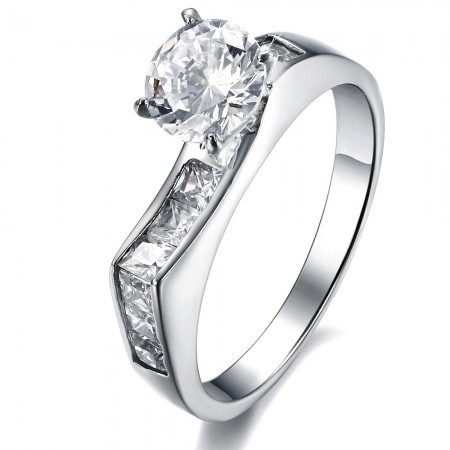 Stable Quality Female Titanium Ring With Rhinestone