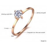 Reliable Quality Titanium Ring For Lovers With Rhinestone